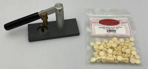 lot 145 image: Ox-Yoke Originals Loading Stand & Pack Of 100 Wonder Wads .44, .45 4570Cal