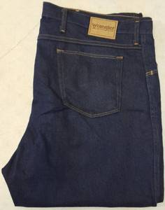 lot 41 image: Wrangler Rugged Wear - Size 46 x 30 (View Photos)