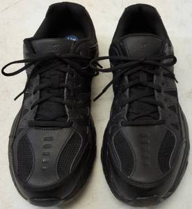 lot 45 image: Avia Mens Tennis Shoes - Enduropro Comfort Gel - Black - Size 11 W (View Photos)