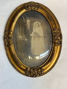 lot 21 image: Antique Bubble Glass Photo - Wedding - Halted - Duplicate