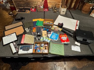lot 79 image: Large Lot of Office Items