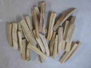 lot 22 image: (EC1) 24 Humo Sagrado Sacred Smoke ...