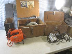 lot 150 image: (EC1) Vintage Craftsman Power Plane...