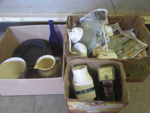lot 162 image: (A-3) Lot of Misc - See Photos...