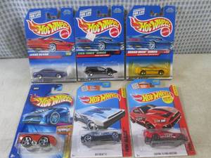 lot 165 image: (BSB) Assorted Hot Wheels In Packag...