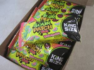 lot 266 image: (C-3) 18 King Size Bags of Watermel...