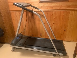 lot 45 image: Treadmill - Weslo Cadence 850