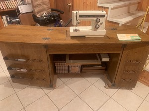 lot 16 image: Kenmore Sewing Machine in Cabinet