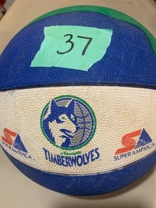 lot 37 image: Timberwolves Basketball