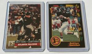 lot 129 image: Brett Favre 2 RC Lot Rookie Football Cards