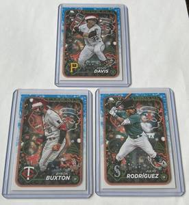 lot 155 image: Jose Rodriguez, Byron Buxton, Henry Davis 3 Card Variation SP Baseball Card Lot