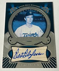 lot 14A image: Bert Blyleven 2004 Upper Deck Etched In Time #ET-BB, numbered 021250, Signed Minnesota Twins Baseball Card