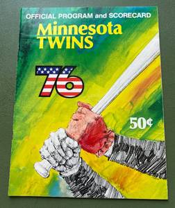 lot 80D image: Minnesota Twins Baseball 1976 Official Program and Scorecard