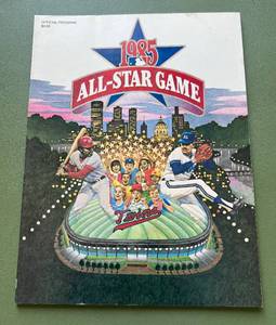 lot 81D image: 1985 MLB All-Star Game Official Program - Minnesota Twins Metrodome