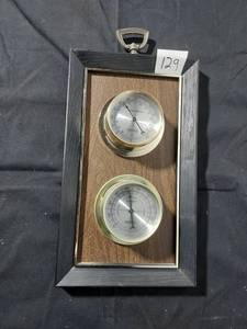 lot 129 image: Vintage Nautical Barometer Thermometer