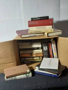 lot 133 image: Diverse Book Collection Box