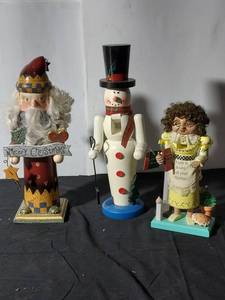 lot 169 image: Holiday Nutcracker Collection