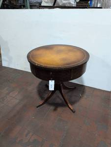 lot 252 image: Vintage Drum Table with Drawer