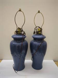 lot 306 image: Set of 2 Blue Ceramic Table Lamps - Large