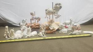 lot 334 image: Horse & Unicorn Figurine Collection