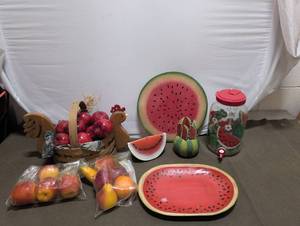 lot 336 image: Watermelon Theme Kitchenware Set