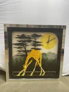lot 5X image: Mid Century Elgin Giraffe Jungle Chrome Framed Wall Clock 210