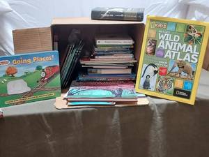 lot 301 image: Mixed Book Lot Childrens & General