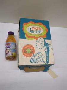 lot 395 image: Vintage Mobilite Un-i-Lume Portable Lighting