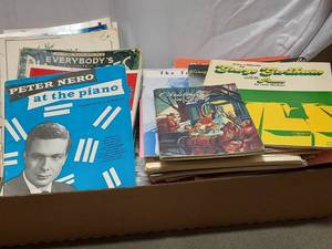 lot 413 image: Vintage Sheet Music Collection