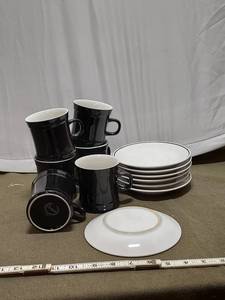 lot 416 image: Carico Japan Mug & Saucer Set