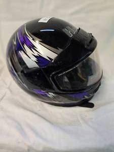 lot 16 image: Helmet