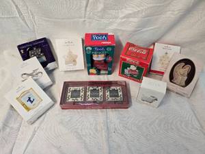 lot 125 image: Misc. Christmas Ornaments (New)
