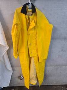 lot 225 image: Grande Portage Rain Jacket, Long