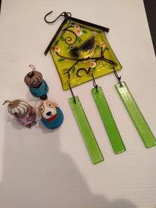 lot 105 image: Hanging Glass Windchime & Three Small Pet Bells