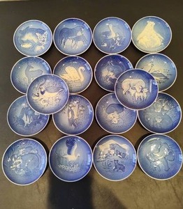 lot 11 image: Assorted Collectible B&G (Bing & Grohdahl) Mothers Day Plates