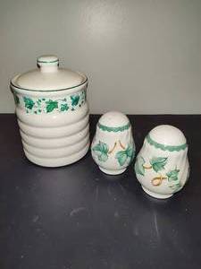 lot 96 image: Country Vine Salt & Pepper Set  Himark Canister