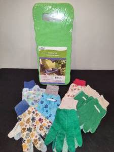 lot 61 image: New Garden Kneeling Pad & Garden Gloves
