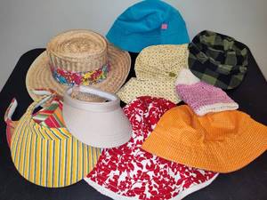 lot 109 image: Lot of Asst Womens Hats