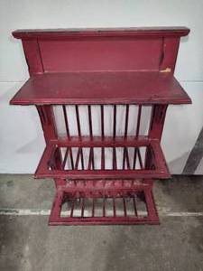 lot 114 image: Vintage Farmhouse Style Shelving