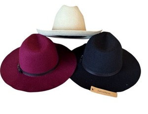 lot 131 image: Three Beautiful Black, Cranberry and Cream Hats by Justin Taylor and Dynafelt Cattlemen