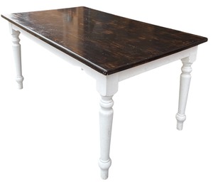 lot 10 image: Farmhouse Style Kitchen Table