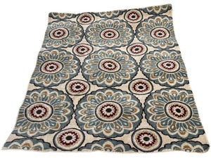 lot 53 image: Oriental Weavers  100% Polypropylene Pile  Muted Fathers Rug