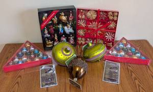 lot 149 image: Assorted Christmas Ornaments