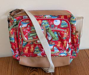 lot 150 image: Lily Bloom Christmas Purse