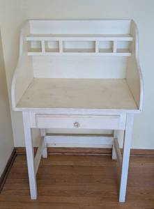lot 11 image: Vintage Painted Wood Writing Desk