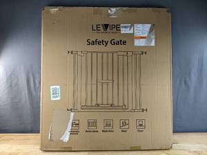 lot 69B image: Brand New Levipe Safety Gate in White B