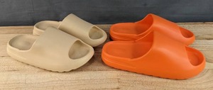 lot 78F image: 2 Brand New Pairs of Cloud Slide Slippers Mens Size 6 Orange and Womens Size 7 Khaki N