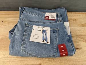 lot 79F image: Brand New Jessica Simpson Womens High Rise Flare Jean Size 14 N