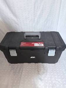 lot 78 image: A new tool box and Coast lights