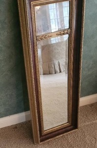 lot 19 image: Vintage Wall Mirror with Rustic Equestrian Artwork